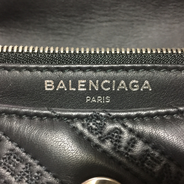 BALENCIAGA BAG(バレンシアガバッグ)の【バレンシアガ】チェーンバック レディースのバッグ(ショルダーバッグ)の商品写真