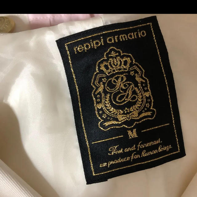 repipi armario(レピピアルマリオ)のお値下げしました！レピピアルマリオ 白 スーツ M キッズ/ベビー/マタニティのキッズ服女の子用(90cm~)(ドレス/フォーマル)の商品写真