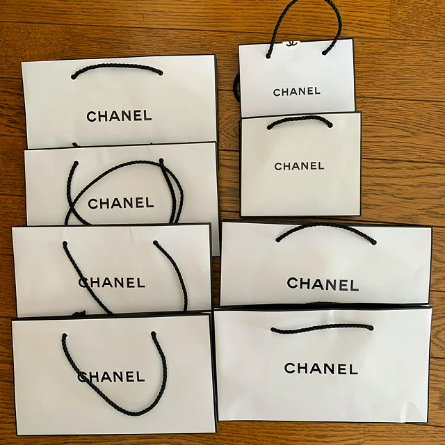 CHANEL(シャネル)のシャネル 紙袋 レディースのバッグ(ショップ袋)の商品写真