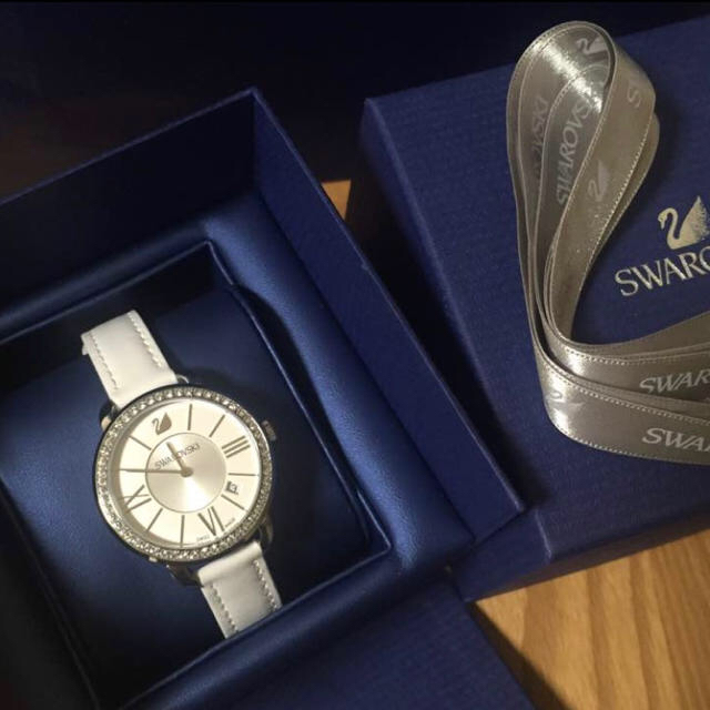 【メーカー包装済】 SWAROVSKI 腕時計 新品未使用 スワロフスキー - 腕時計