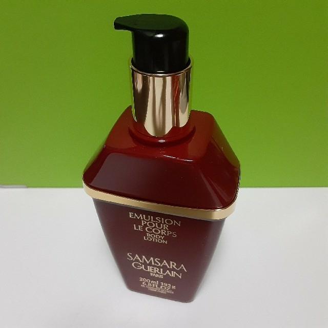 GUERLAIN(ゲラン)の新品　GUERLAIN　サムサラ　ボディローション　200ml コスメ/美容のボディケア(ボディローション/ミルク)の商品写真