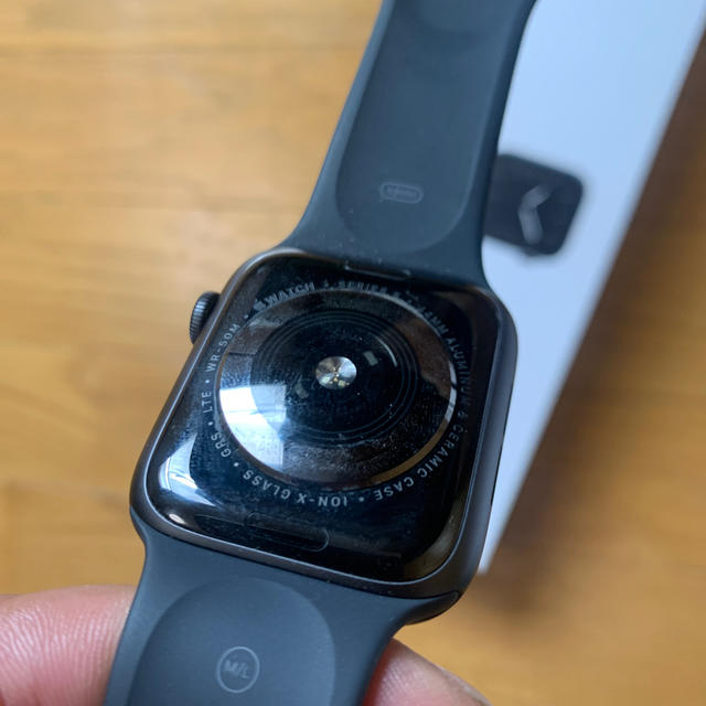 Apple watch シリーズ5 44 ミリ series5 セルラー www.krzysztofbialy.com