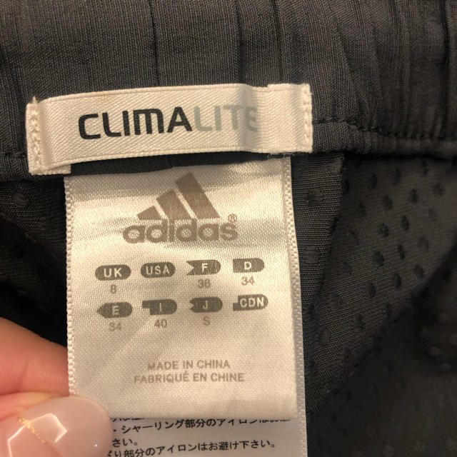 adidas(アディダス)のアディダス　ショートパンツ スポーツ/アウトドアのトレーニング/エクササイズ(トレーニング用品)の商品写真