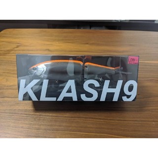 新品未開封　クラッシュ9 low float KLASH9(ルアー用品)