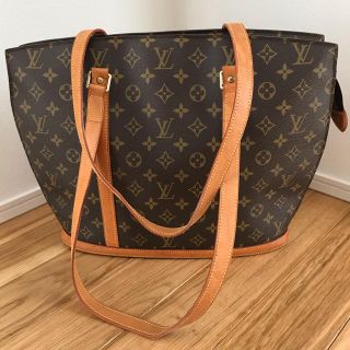 ルイヴィトン(LOUIS VUITTON)のルイヴィトン　バッグ(トートバッグ)