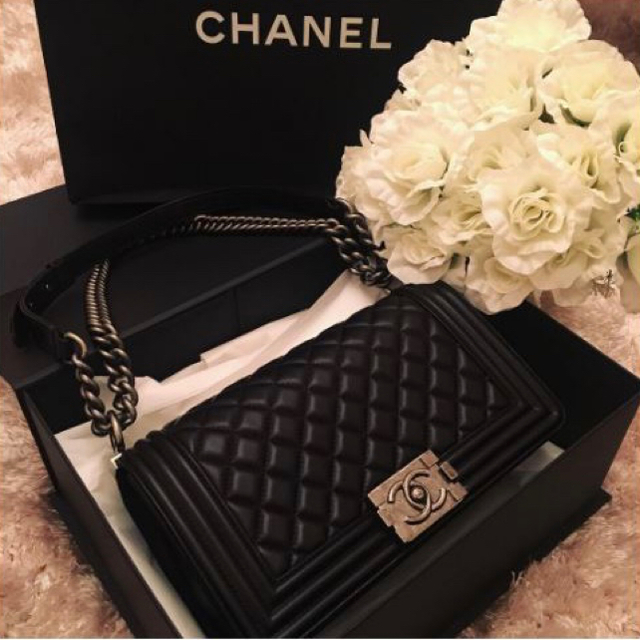 CHANEL(シャネル)のちろる様専用ページ レディースのバッグ(リュック/バックパック)の商品写真