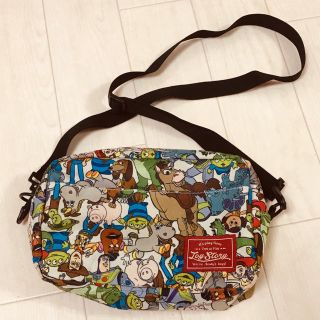 ディズニー カバン 通園バッグの通販 12点 Disneyのキッズ ベビー マタニティを買うならラクマ