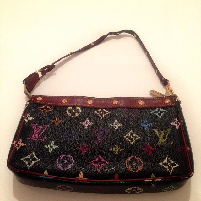 LOUIS VUITTON(ルイヴィトン)のマルチカラーのポーチ  ルイヴィトン レディースのファッション小物(ポーチ)の商品写真