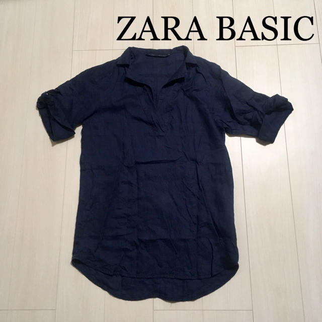 ZARA(ザラ)の★ZARA BASIC  紺色シャツ レディースのトップス(シャツ/ブラウス(半袖/袖なし))の商品写真