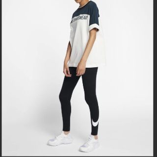 ナイキ(NIKE)の新品タグ付き  ナイキ レギンス Mサイズ(レギンス/スパッツ)