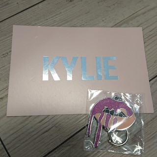 カイリーコスメティックス(Kylie Cosmetics)の新品 カイリー キーホルダー カードおまけ(キーホルダー)