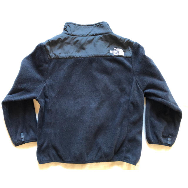 THE NORTH FACE(ザノースフェイス)のノースフェイス　フリース　110センチ　ブラック キッズ/ベビー/マタニティのキッズ服男の子用(90cm~)(ジャケット/上着)の商品写真