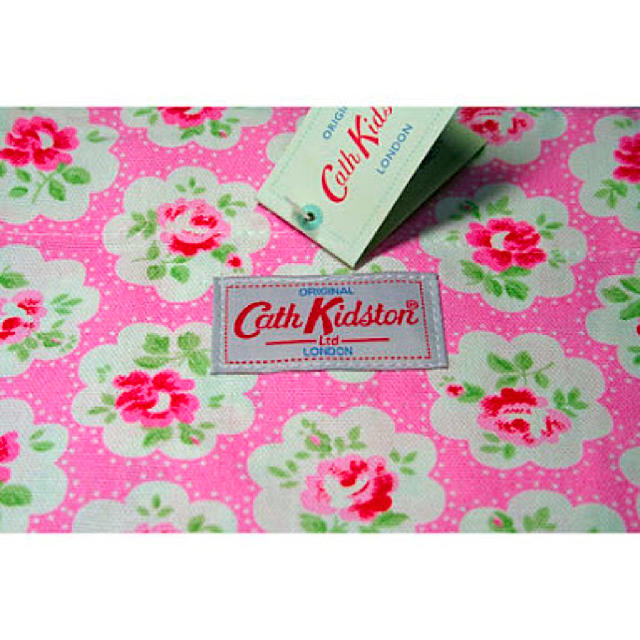 Cath Kidston(キャスキッドソン)のキャスキッドソンエプロン♡ レディースのルームウェア/パジャマ(その他)の商品写真