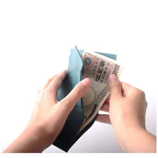 エムピウ(m+)のエムピウ ストラッチョ レザーミニマル財布(折り財布)