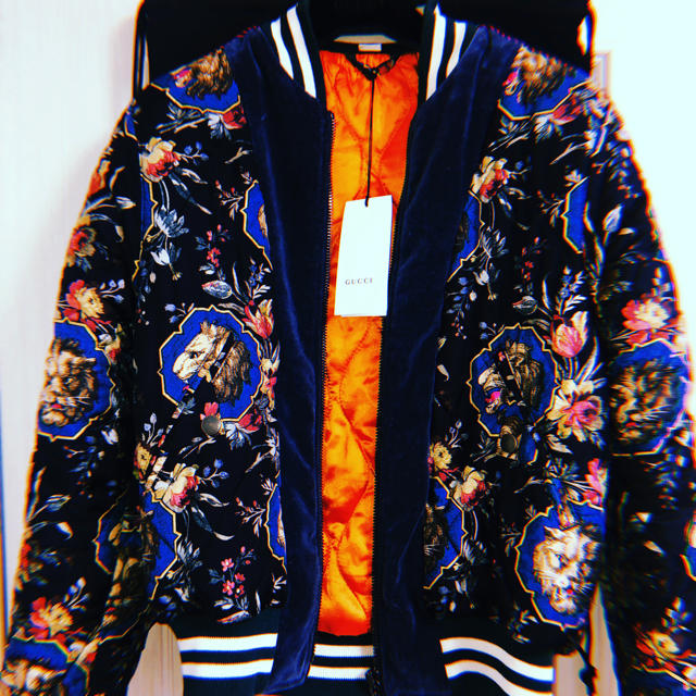 Gucci(グッチ)のgucci Grotesque Lion Gaden Bomber Jacket メンズのジャケット/アウター(ブルゾン)の商品写真