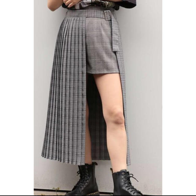 最安値特価】 ラップスカート付きショートパンツ ショーパン リリーブラウン スナイデル...の通販 by renana|ラクマ スカートショーパン