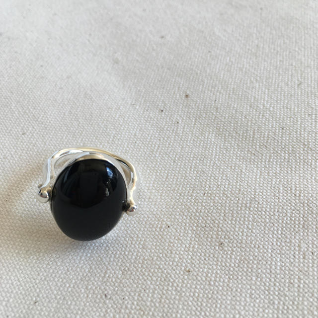 jonnlynx(ジョンリンクス)のR ARAGAN ララガン　NEW ONYX RING 専用出品 レディースのアクセサリー(リング(指輪))の商品写真