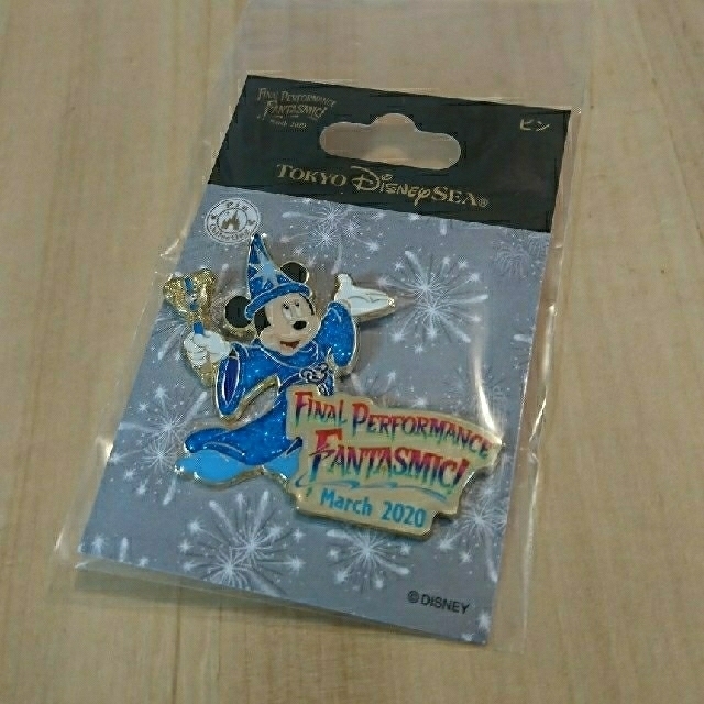 Disney(ディズニー)のファンタズミックピンバッジ エンタメ/ホビーのおもちゃ/ぬいぐるみ(キャラクターグッズ)の商品写真