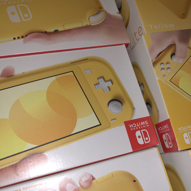 Nintendo Switch Lite 25個 エンタメ/ホビーのゲームソフト/ゲーム機本体(家庭用ゲーム機本体)の商品写真