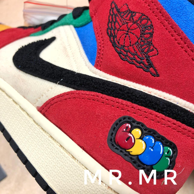 NIKE(ナイキ)の27.5cm NIKE AIR JORDAN 1 MID SE fearless メンズの靴/シューズ(スニーカー)の商品写真