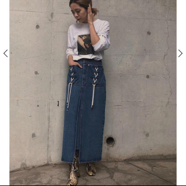 Ameri VINTAGE(アメリヴィンテージ)のUNEVENNESS POCKET DENIM SKIRT レディースのスカート(ロングスカート)の商品写真