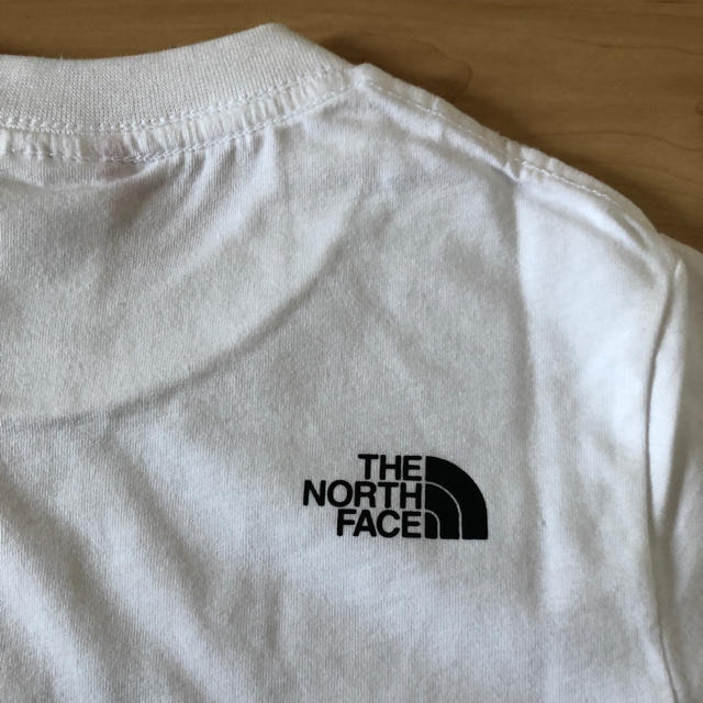 THE NORTH FACE(ザノースフェイス)の【新品未使用】ノースフェイス　Tシャツ キッズ/ベビー/マタニティのキッズ服男の子用(90cm~)(Tシャツ/カットソー)の商品写真