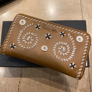 プラダ(PRADA)のPRADA 長財布(財布)