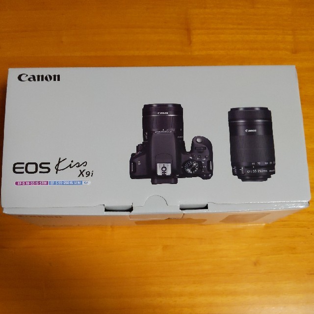 新品未使用Canon EOS Kiss X9i ダブルズームキット