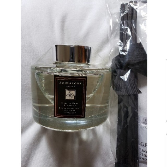 Jo Malone(ジョーマローン)のJo Maloneイングリッシュペアー&フリージア ディフューザー コスメ/美容のリラクゼーション(アロマディフューザー)の商品写真