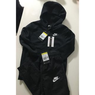 ナイキ(NIKE)のNIKE パーカー　パンツセット　130〜140 Sサイズ　新品(その他)