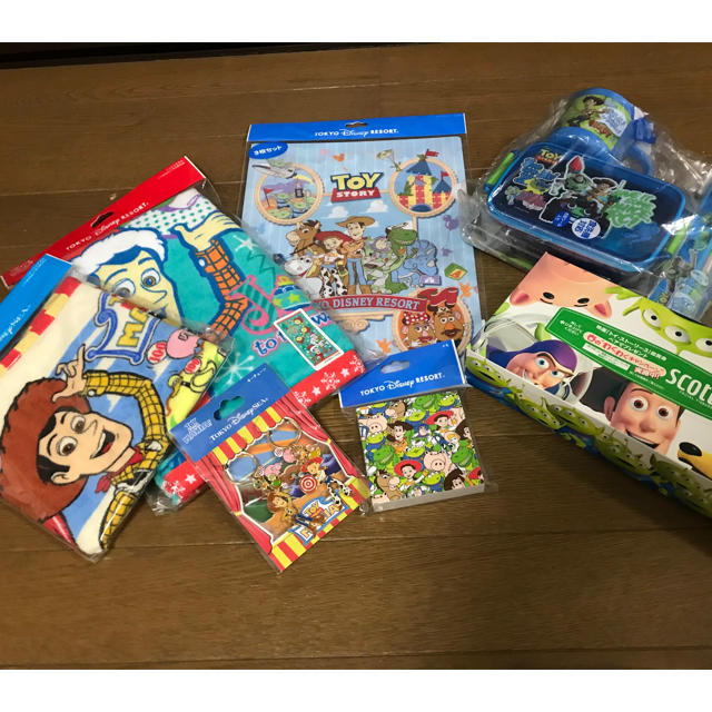 Disney(ディズニー)の■未開封■TOY STORYトイストーリーグッズ♡ エンタメ/ホビーのおもちゃ/ぬいぐるみ(キャラクターグッズ)の商品写真