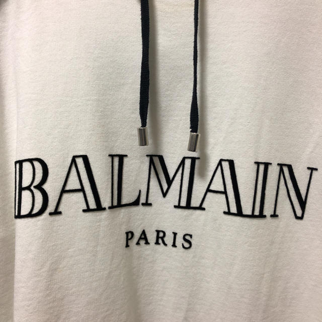 BALMAIN パーカー