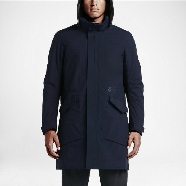 NIKE(ナイキ)のNikeLab ACG System Trench 2 in 1 S 紺 新品  メンズのジャケット/アウター(モッズコート)の商品写真