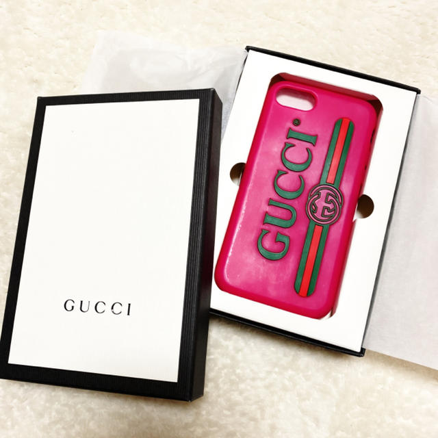 Gucci - GUCCI ロゴiPhoneケースの通販