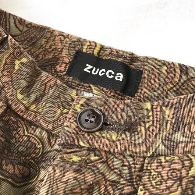 ZUCCa(ズッカ)の草花柄 パンツ レディースのパンツ(カジュアルパンツ)の商品写真