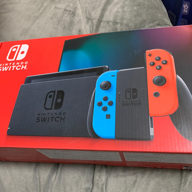 美品  ニンテンドースイッチ ネオン