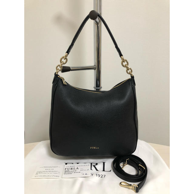 ショルダーバッグFURLA COMETA ホーボーバックM