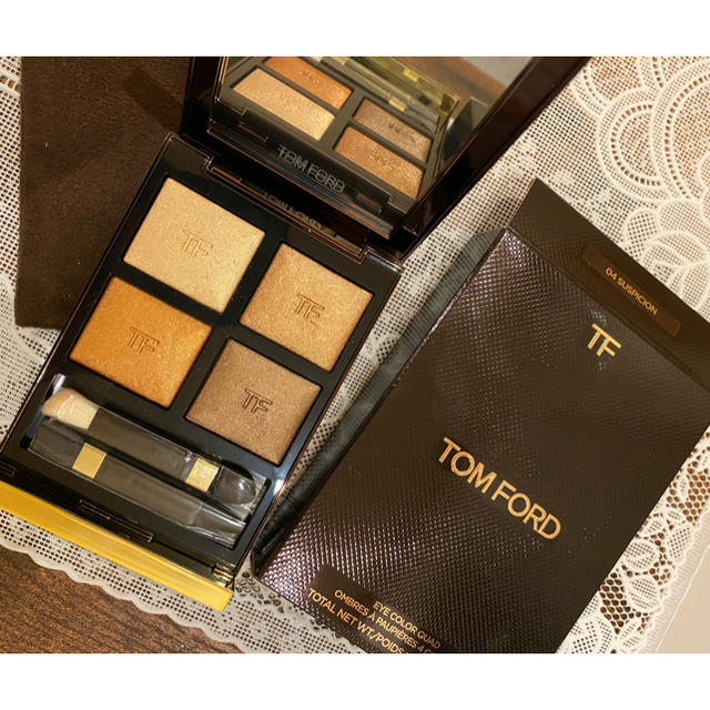 TOM FORD(トムフォード)のトムフォード　アイカラー　クォード　サスピション コスメ/美容のベースメイク/化粧品(アイシャドウ)の商品写真