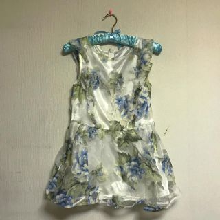 グレイル(GRL)の花柄チュニック　トップス　グレイル　ノースリーブ(チュニック)