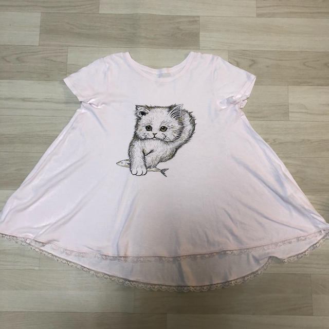 franche lippee(フランシュリッペ)のねこちゃん　フレアＴシャツ　 レディースのトップス(Tシャツ(半袖/袖なし))の商品写真