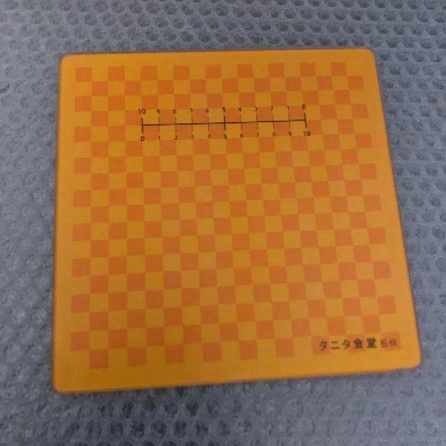 タニタ食堂　ガラスまな板 インテリア/住まい/日用品のキッチン/食器(調理道具/製菓道具)の商品写真