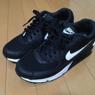 ナイキ(NIKE)のNIKE スニーカー　23.5cm(スニーカー)