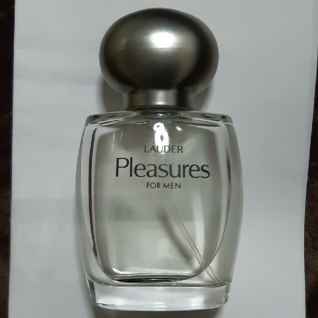 Estee Lauder(エスティローダー)のPleasures FOR MEN　プレジャーズ　50mlボトル コスメ/美容の香水(香水(男性用))の商品写真