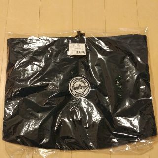 未使用品　ヤクルトスワローズ　ネックウォーマー　2020ファンクラブ特典(記念品/関連グッズ)