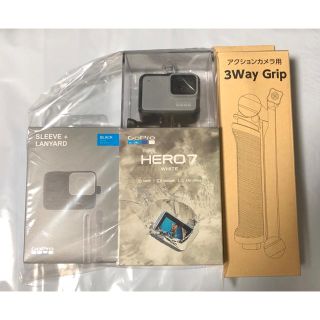 ゴープロ(GoPro)のなまけものさん専用GoPro hero7 white 新品未使用　おまけ付き(ビデオカメラ)