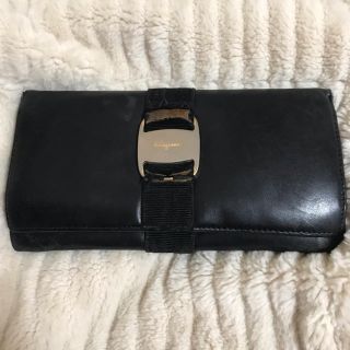 サルヴァトーレフェラガモ(Salvatore Ferragamo)のフェラガモ　長財布(長財布)