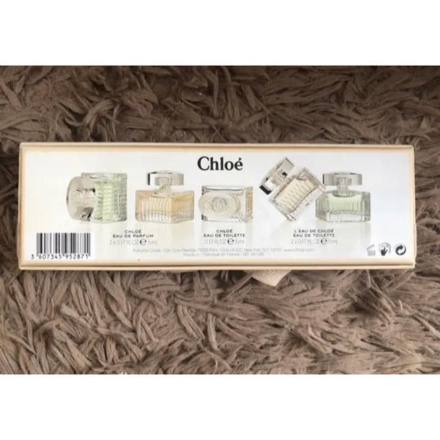 Chloe(クロエ)のクロエ ミニチュアコレクション 5ml×5 コスメ/美容の香水(香水(女性用))の商品写真