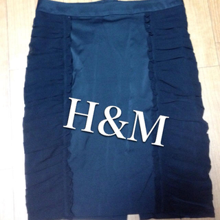 エイチアンドエム(H&M)のH&Mシフォンタイトスカート(ひざ丈スカート)