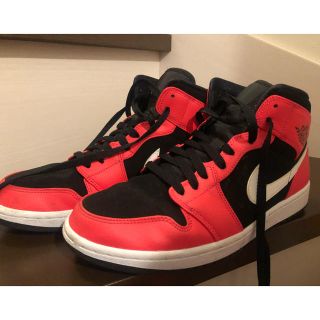 ナイキ(NIKE)のAIR JORDAN 1 MID(スニーカー)