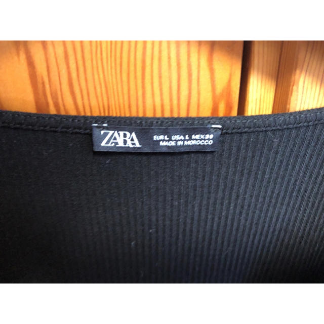 ZARA(ザラ)のzara  レディースのトップス(Tシャツ(半袖/袖なし))の商品写真